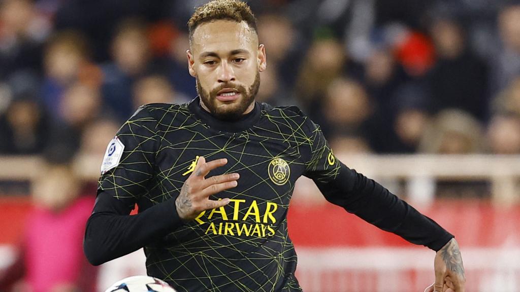Neymar, durante el partido del PSG ante el Mónaco