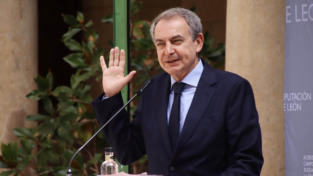 José Luis Rodríguez Zapatero durante la entrega de los Premios Aventura Trashumante en León