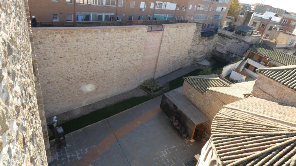Tramo de muralla de El Salvador en Talavera. Foto: Ayuntamiento