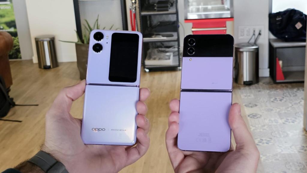 OPPO Find N2 Flip  y el Samsung Galaxy Z Flip 4 (izq. y der.)