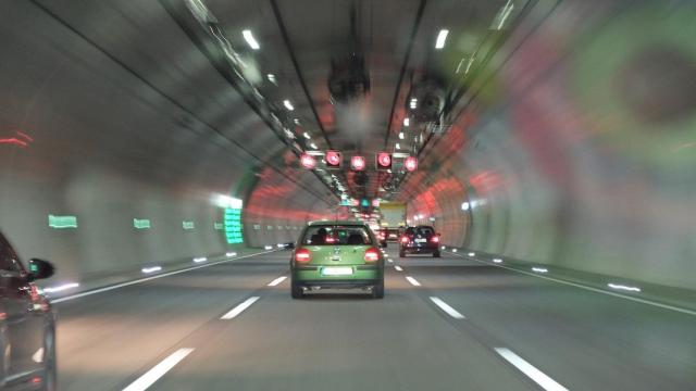 Túnel.