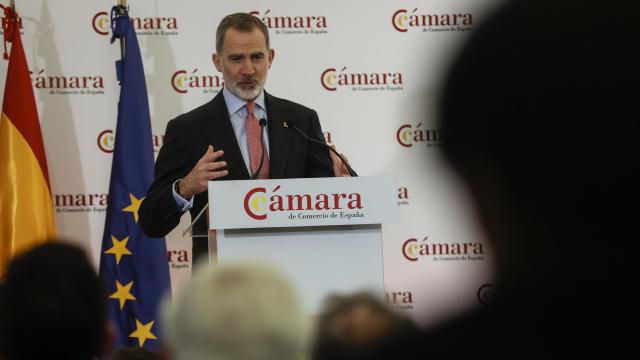 El rey Felipe VI, en una reunión de la Cámara de Comercio.