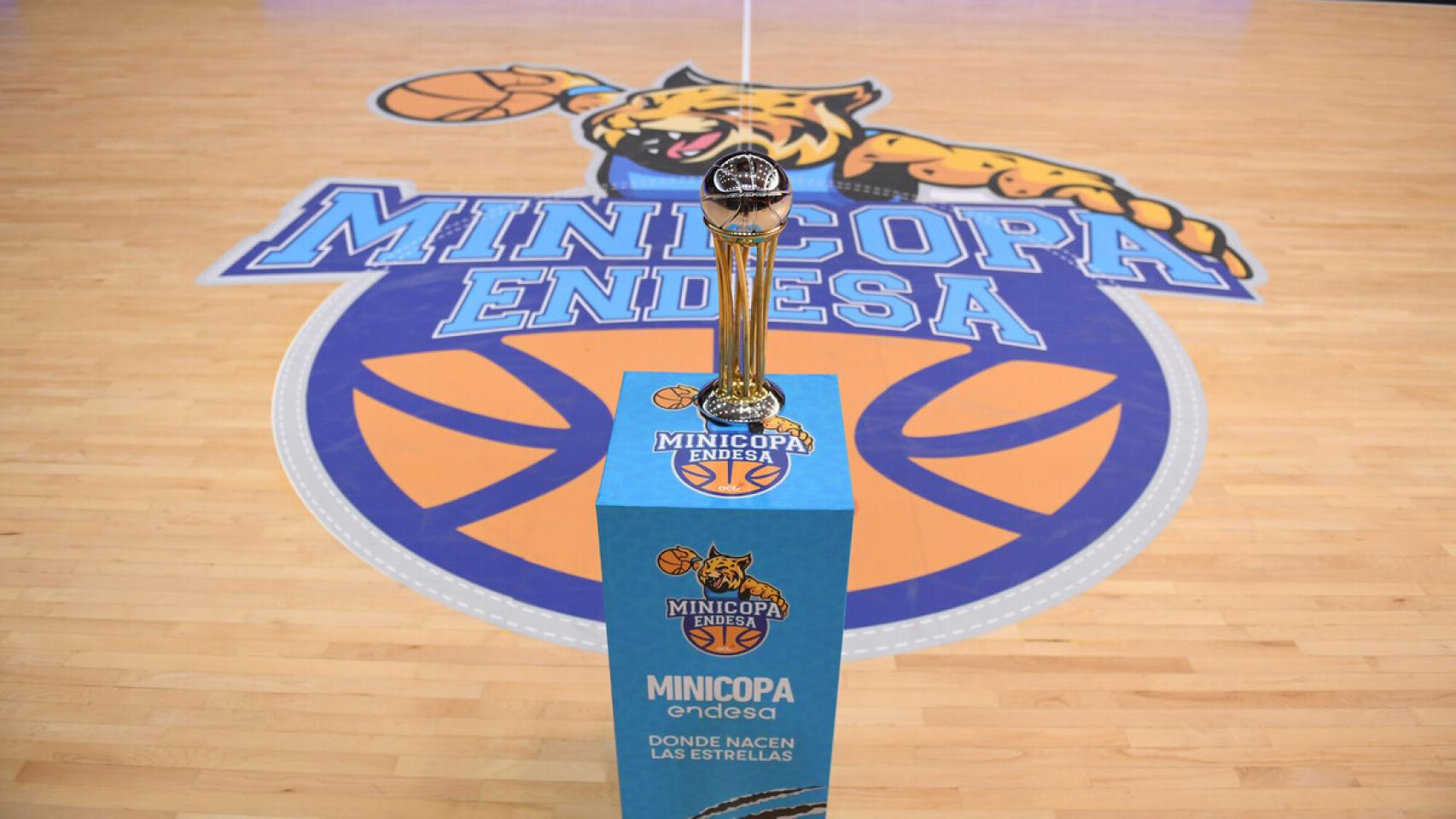 Trofeo de la Minicopa Endesa.