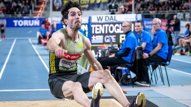 Miltiadis Tentoglou, durante el famoso salto.