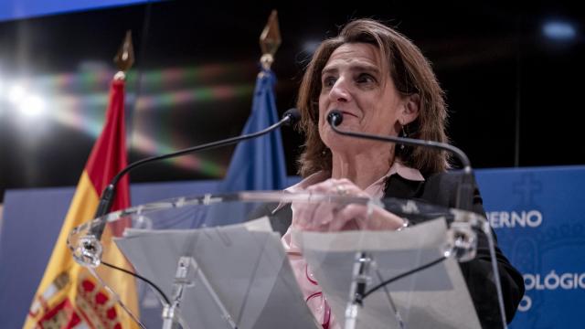 La vicepresidenta tercera y ministra para la Transición Ecológica, Teresa Ribera, en una rueda de prensa.