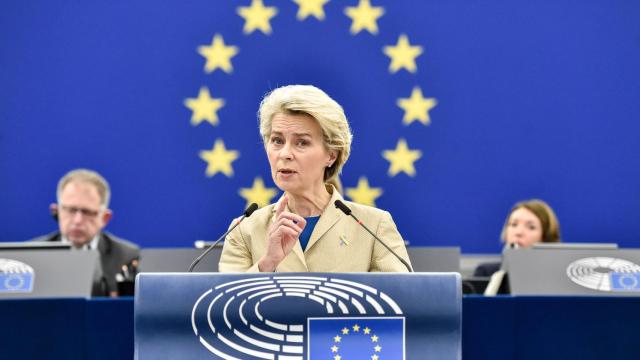 La presidenta Ursula von der Leyen, durante el debate este miércoles en la Eurocámara