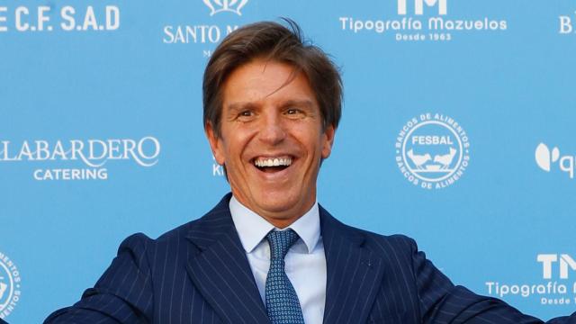 Manuel Díaz en su reaparición tras reconciliarse con su padre.