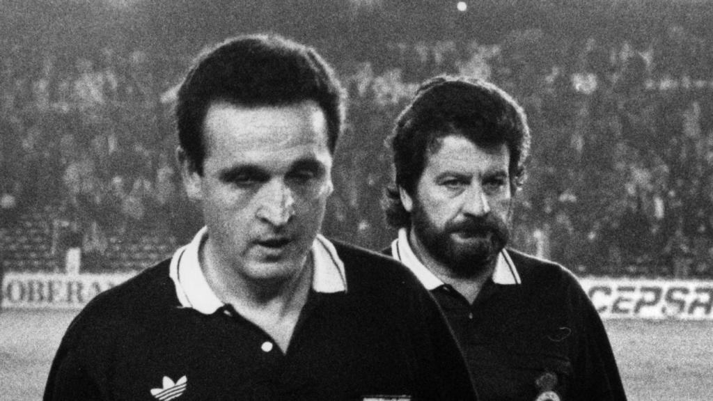 Enríquez Negreira, durante su etapa como árbitro.