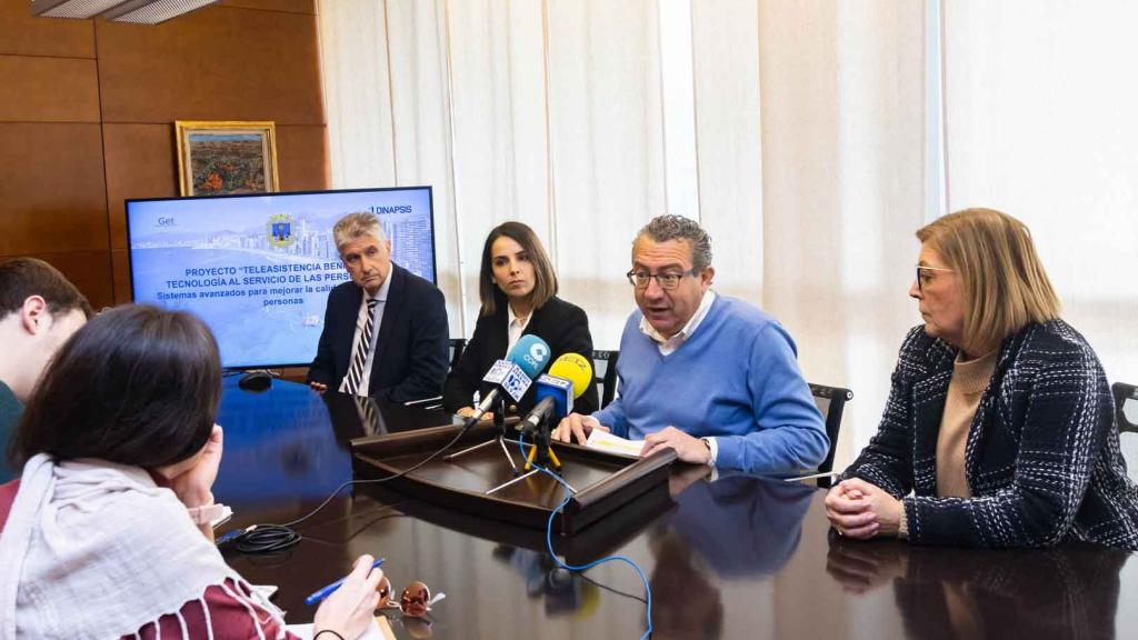 Rueda de prensa de presentación del proyecto, este viernes en Benidorm.