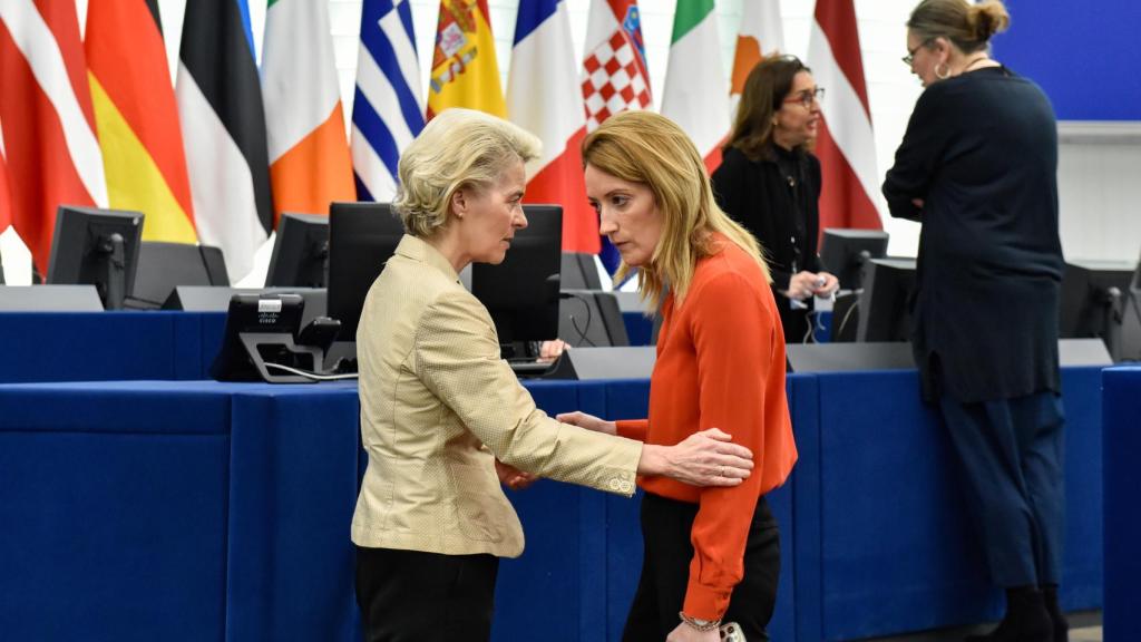 La presidenta de la Comisión Europea, Ursula von der Leyen, y la presidenta del Parlamento Europeo, Roberta Metsola, esta semana en Francia.