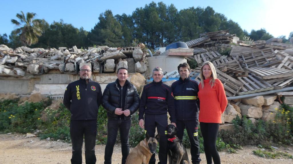 La Nucia Entrenamiento Perros USAR13.