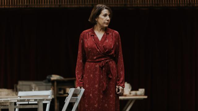 Emma Vilarasau, en un ensayo de 'Todos eran mis hijos'. Foto: Silvia Poch