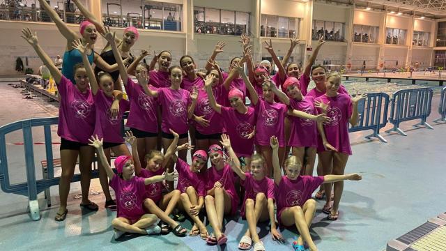 Las niñas del club.