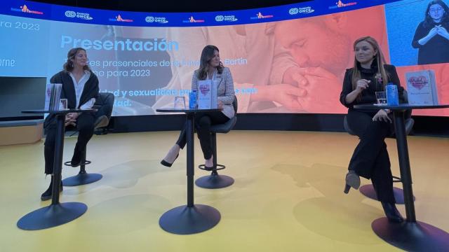 Fabiola Martínez, presidenta de la Fundación; Rocío Martín, directora general; y Natalia Rubio, psicóloga y formadora.