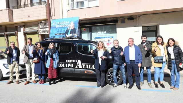 Cristina Ayala constituye su Comité de Campaña para lograr la Alcaldía de Burgos.