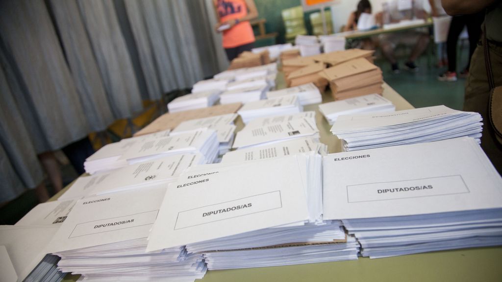 Imagen de recurso de unas papeletas electorales.