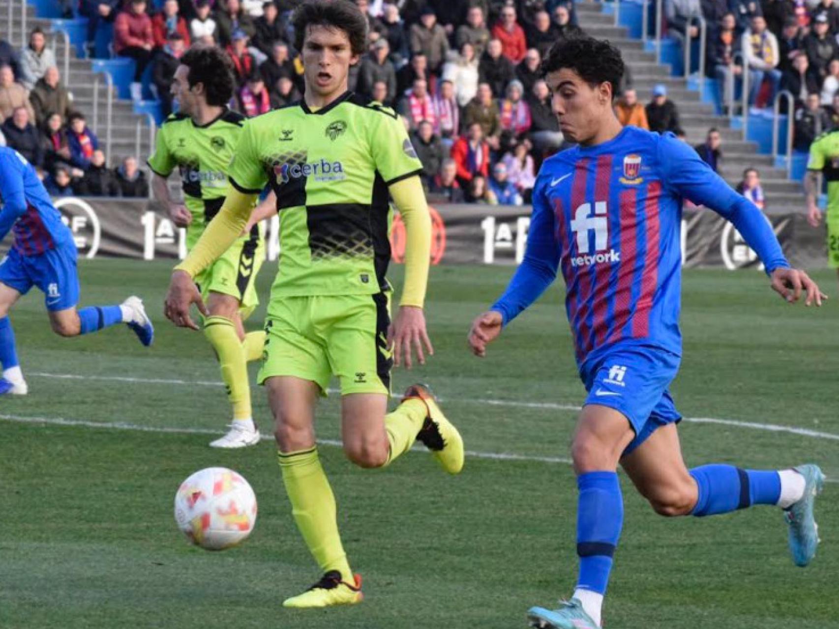 Un momento del partido del Eldense de hoy domingo.