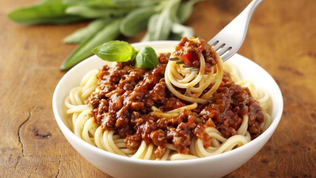 Salsa boloñesa elaborada con Quorn.