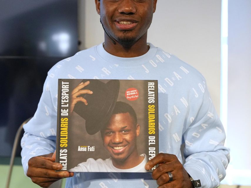 Ansu Fati, padrino del libro de Relatos Solidarios del Deporte