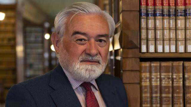 Darío Villanueva: poderes de la palabra desde la retórica a la publicidad