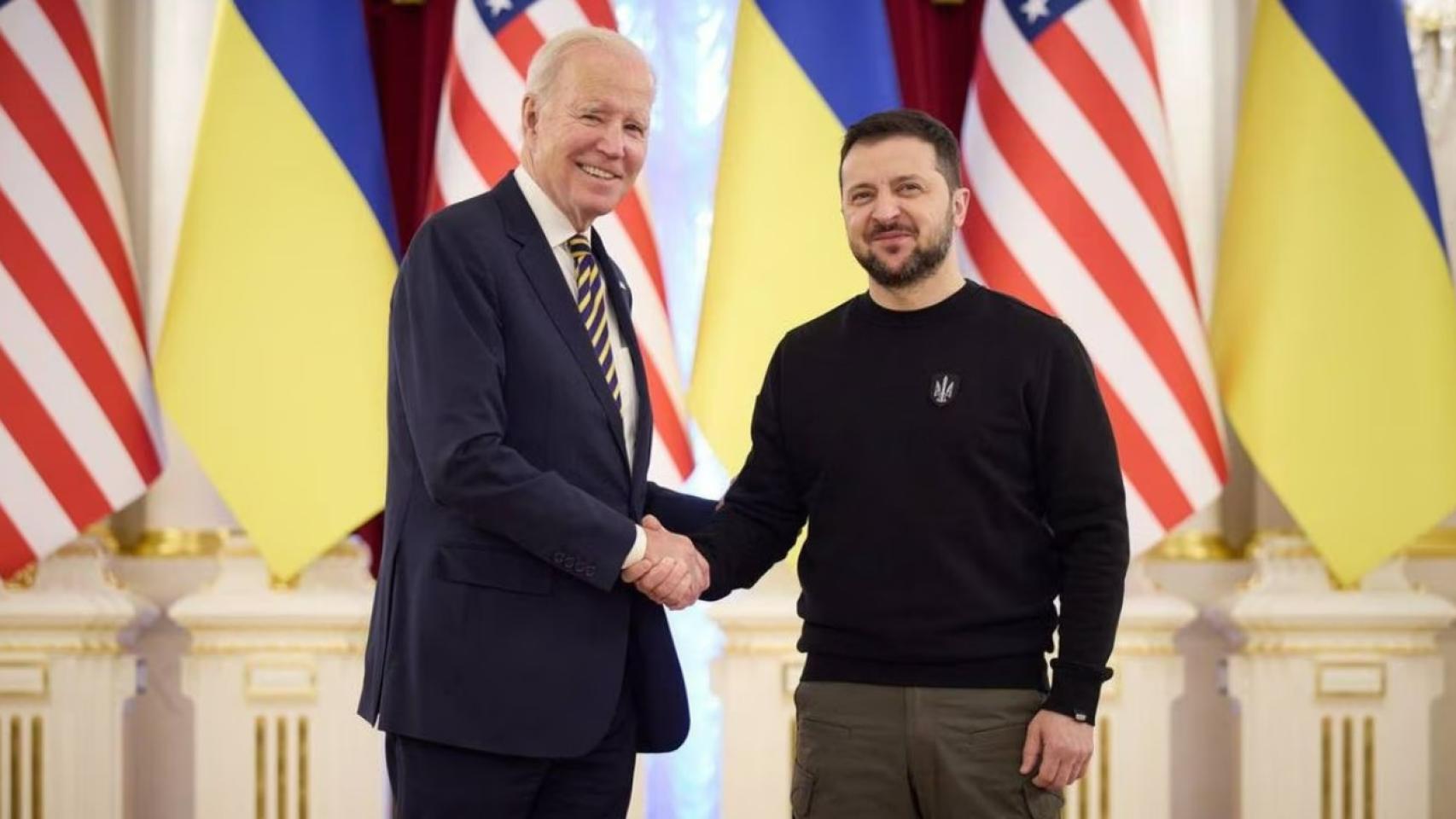 La visita sorpresa de Joe Biden a Kiev, en imágenes