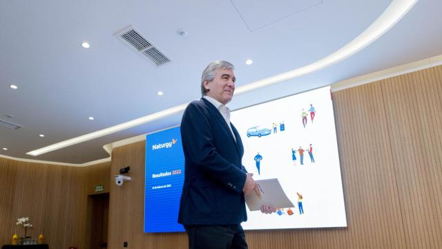 El presidente de Naturgy, Francisco Reynés, llega a una rueda de prensa de presentación de los resultados de Naturgy correspondientes al ejercicio 2022, en la sede de la compañía.