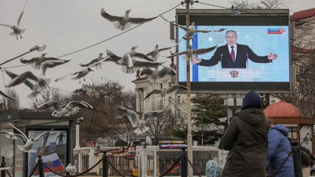 Calles de Moscú durante el discurso de Putin al Parlamento.