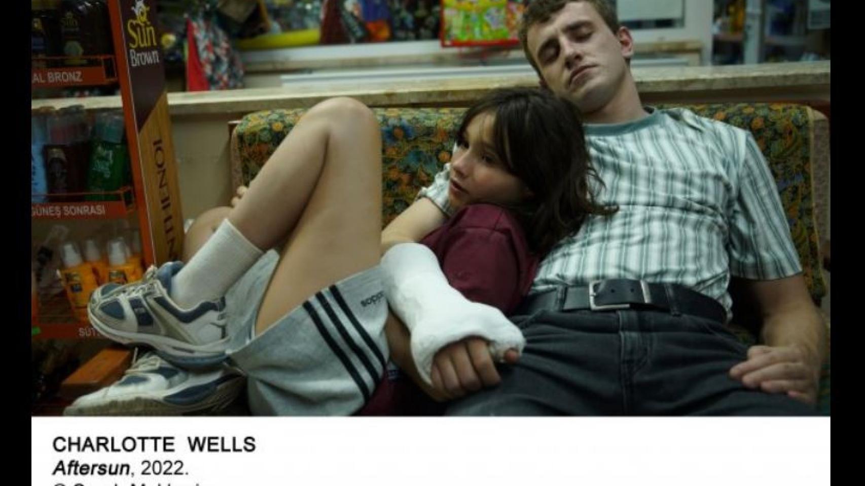 Escena de la película de Charlotte Wells.