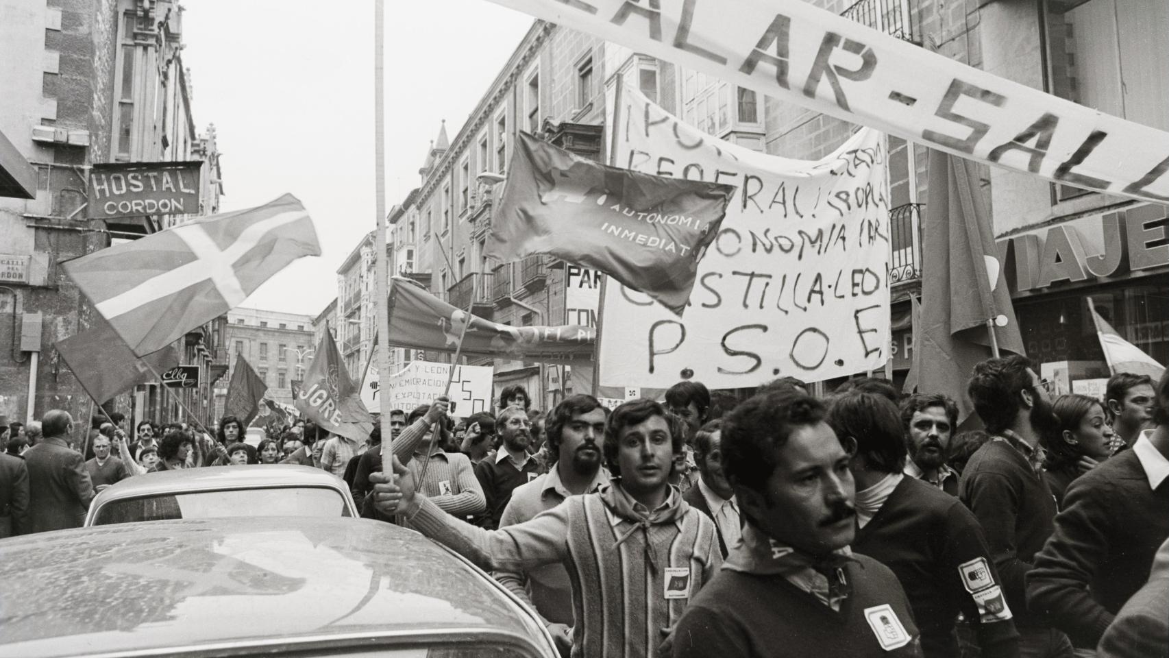 Manifestación para pedir el Estatuto de Autonomía en Burgos en 1978.