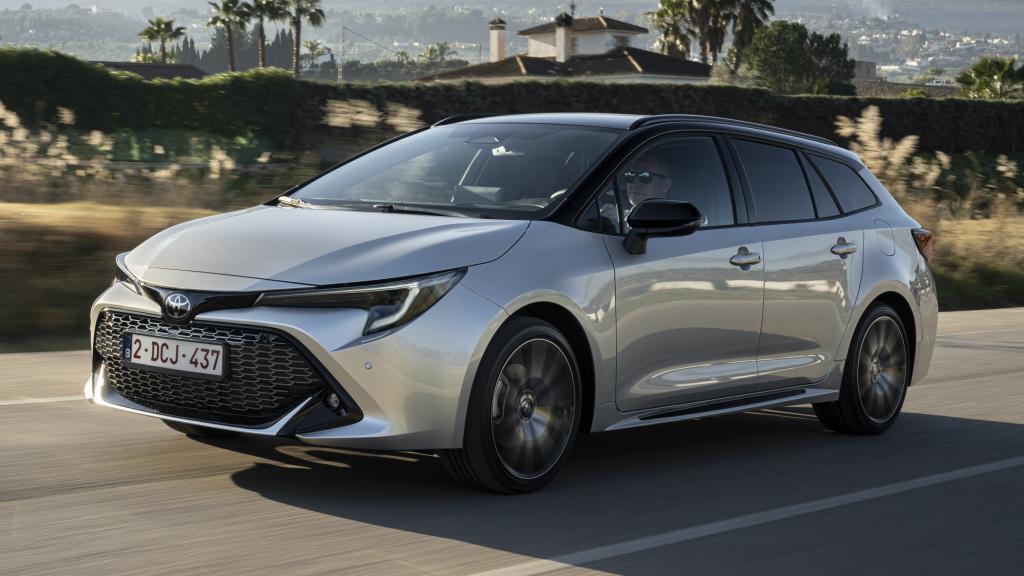 El Toyota Corolla Touring Sports tiene un maletero de 598 litros de capacidad.