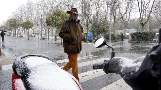 Imágenes de archivo de una nevada en Valladolid capital.