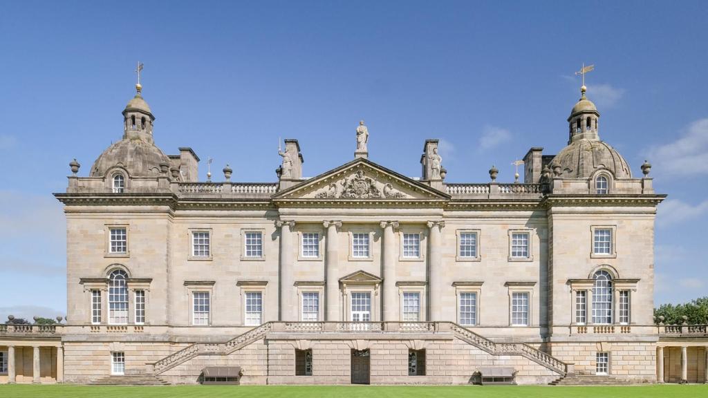 Fachada de Houghton Hall.