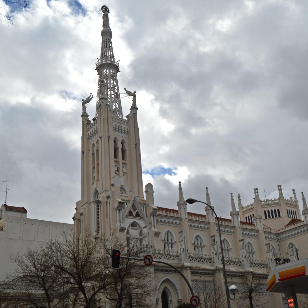 Basílica de la Concepción de Nuestra Señora, en la calle de Goya.