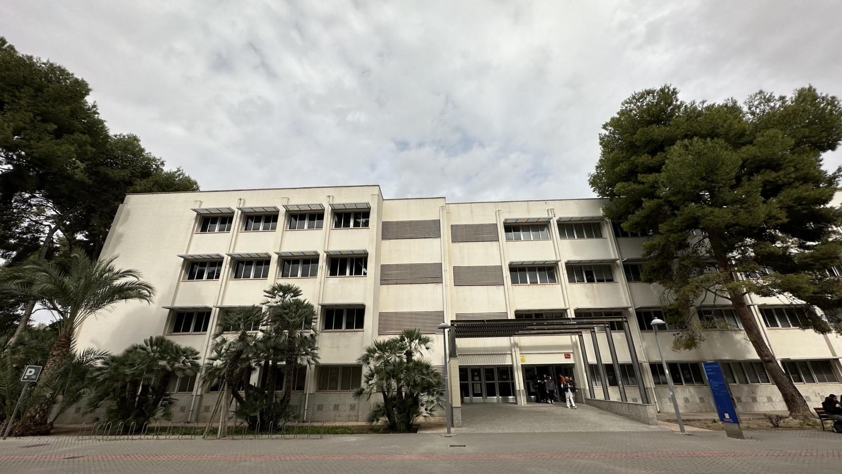 Facultad de Filosofía y Letras de la Universidad de Alicante.