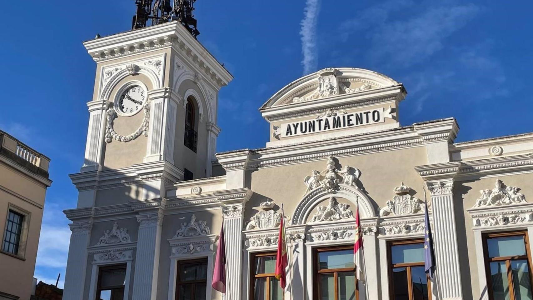 Fachada del Ayuntamiento de Guadalajara.
