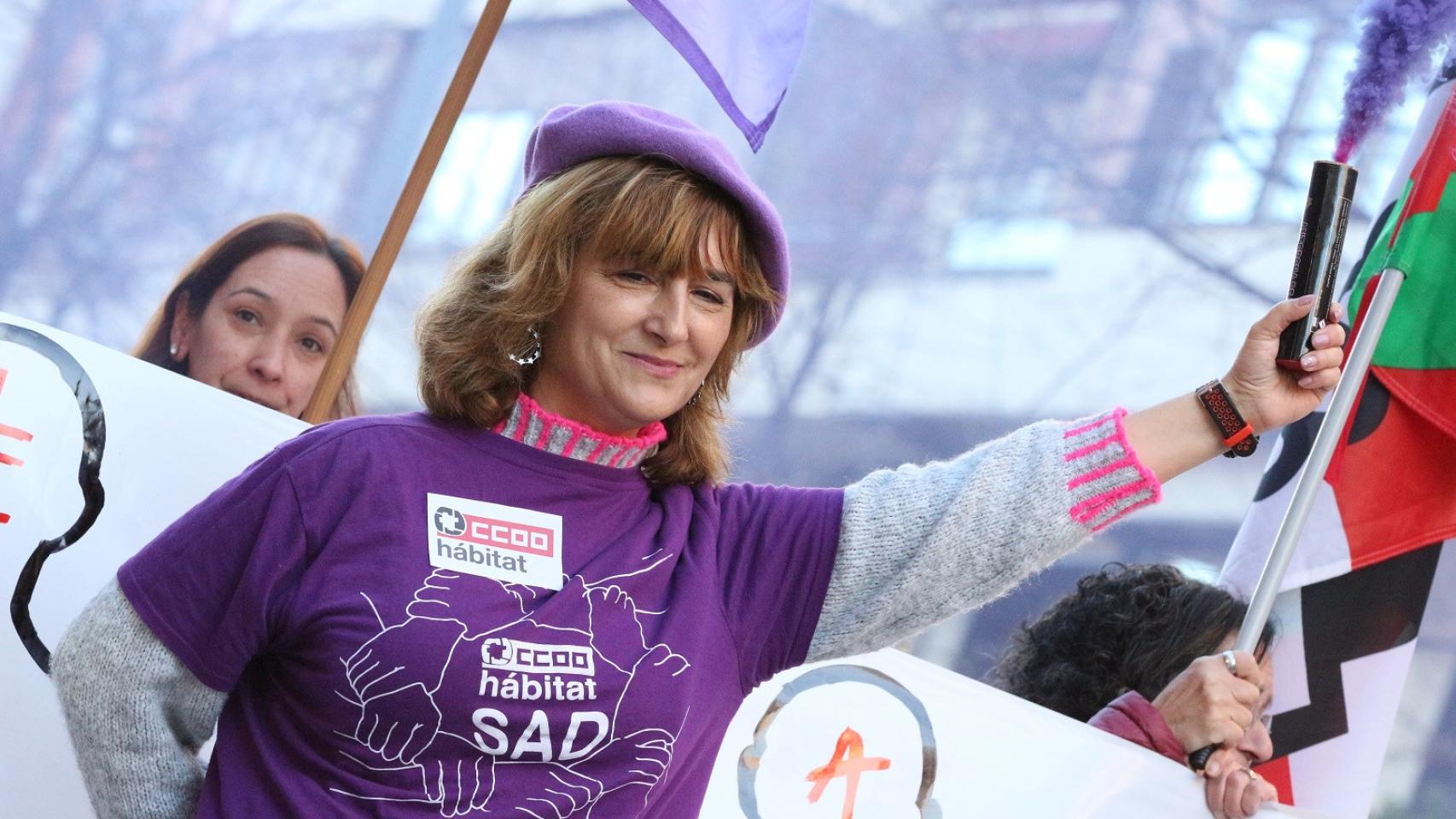Alicia, líder de las mujeres que protestaron desnudas frente a 29 concejales en Bilbao: ¡Que nos miren!