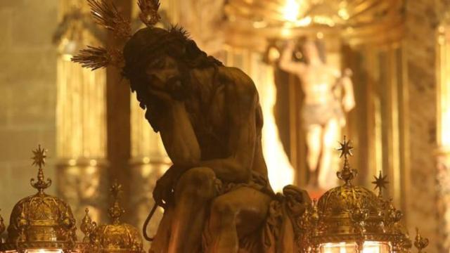Humildad y Paciencia cose los retazos rotos del alma en la Catedral de Málaga