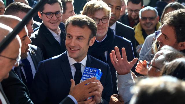Emmanuel Macron, presidente de Francia, este sábado durante una feria agrícola.