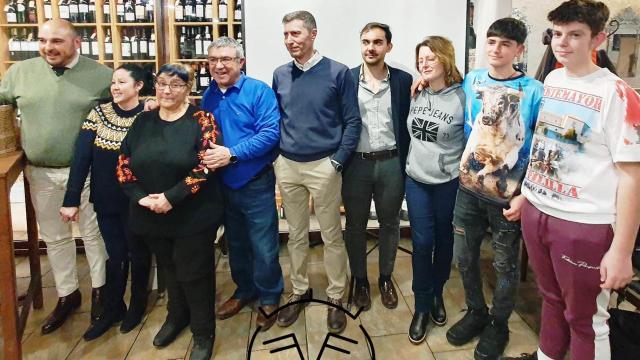 La junta directiva de La Empalizada, organizadora de las charlas coloquios