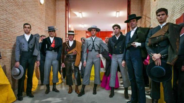 Los siete diestros actuantes en el festival a beneficio de los cirujanos taurinos