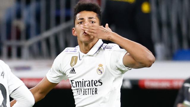 Álvaro Rodríguez, celebrando su primer gol con el primer equipo del Real Madrid