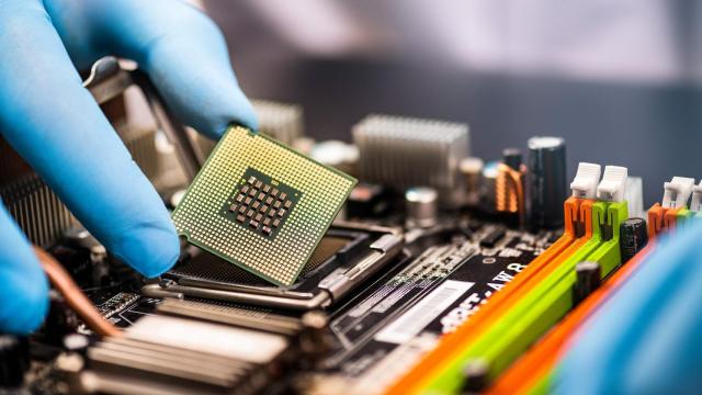 Fabricación de un microchip.