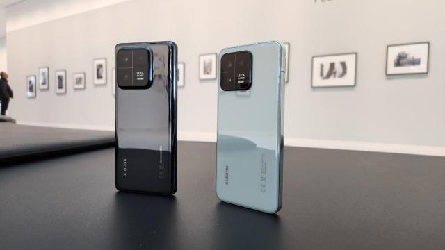 Xiaomi 13 Pro y 13 (izq a dch)