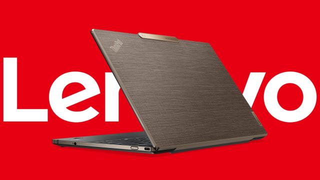 Portátil con cubierta de lino de Lenovo.