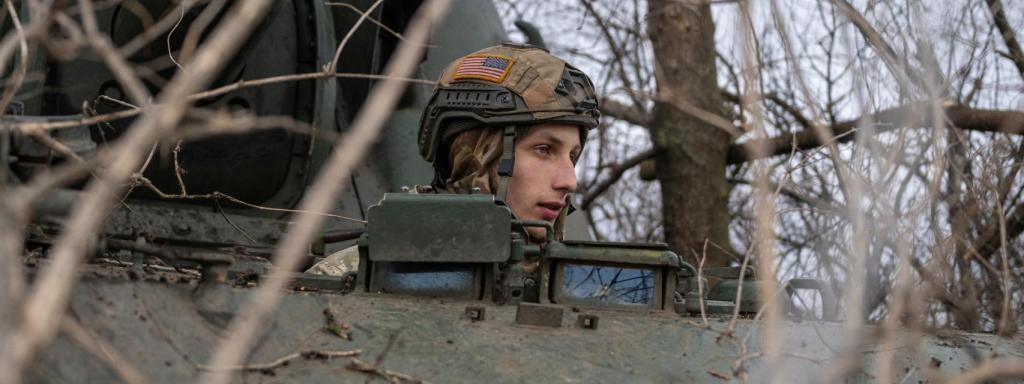 Un militar ucraniano, cerca de la ciudad de Bakhmut.