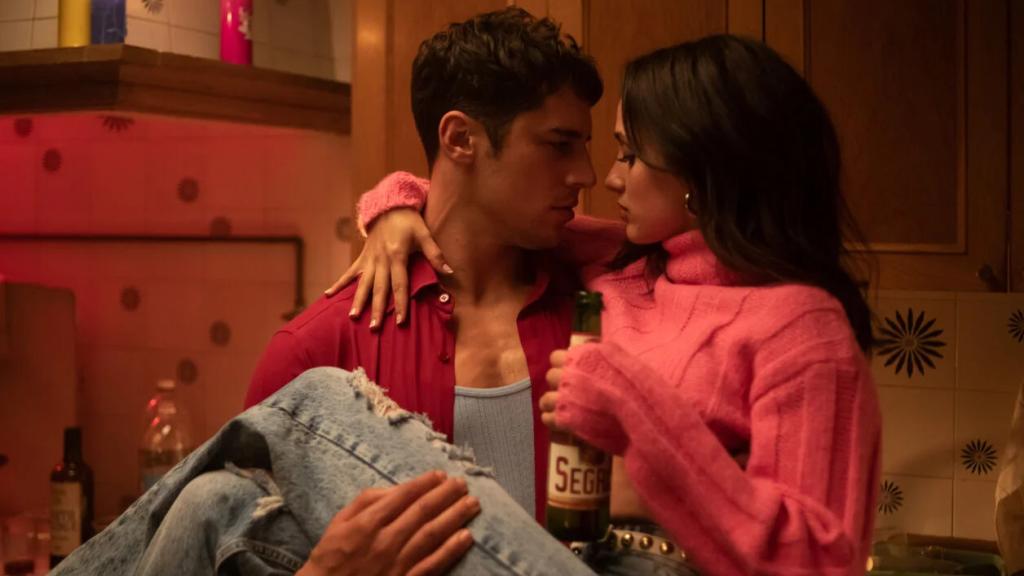 Martiño Rivas y María de Nati en 'Nacho'