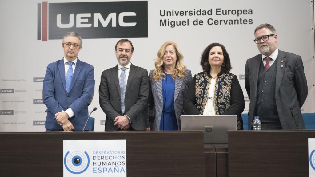Los ponentes de la primera mesa de la jornada. De izquierda a derecha: Javier García Medina, Ignacio Sell, Leonor Gallardo (moderadora), Pilar Rangel y Santiago Castellá.