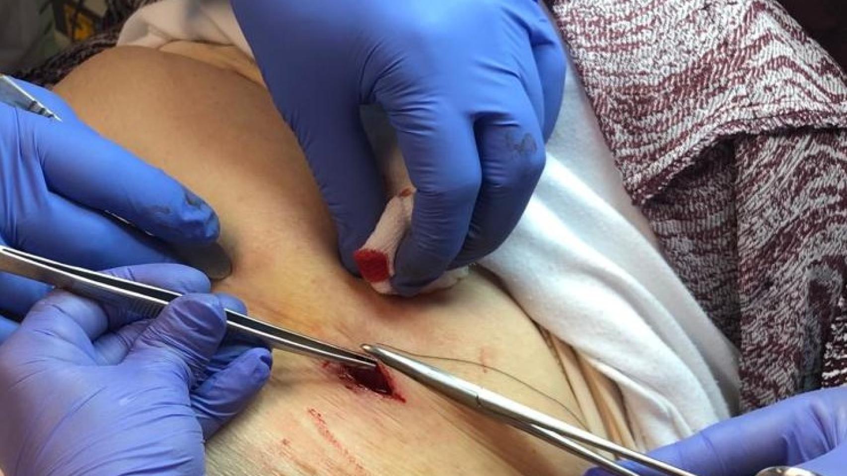 Atención a un paciente en un centro de salud en Atención Primaria