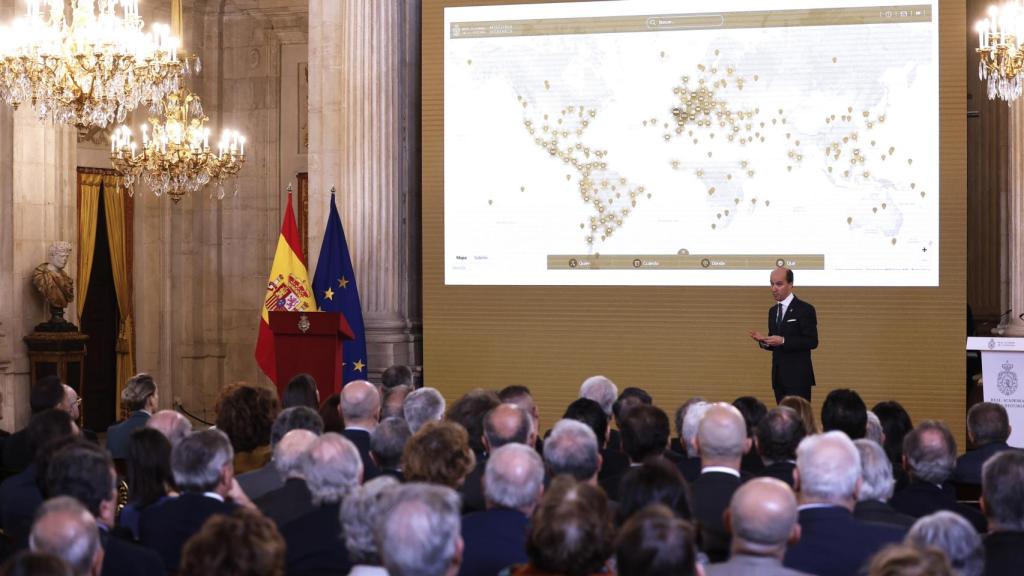 El académico Jaime Olmedo, durante la presentación del portal. Foto: Chema Moya (Efe)
