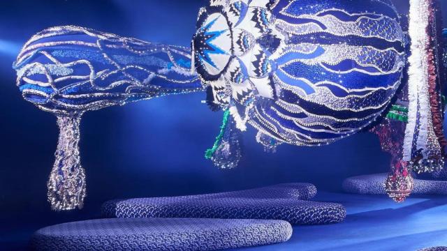 Detalle de la instalación del desfile otoño-invierno 2023-2024 de Dior.